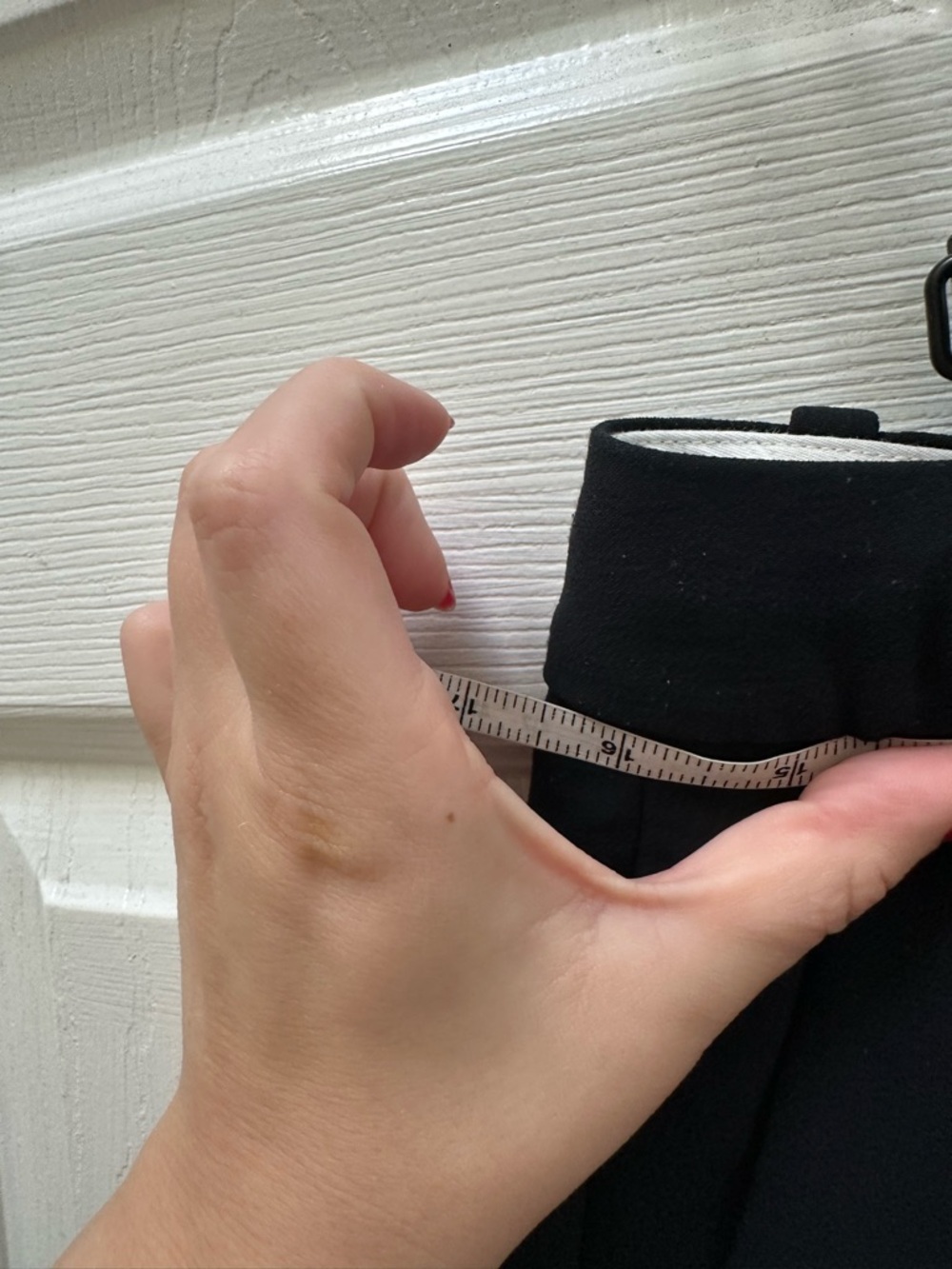 Aritzia Wilfred The Effortless Pant Crepette black pants trousers 10 - Picture 7 of 7
